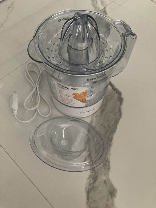 Wyciskarka do owoców Nowa kenwood JE280A