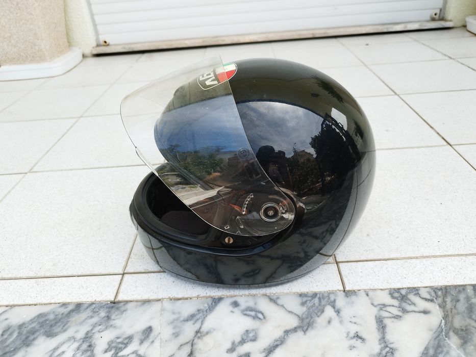 Capacete de mota agv