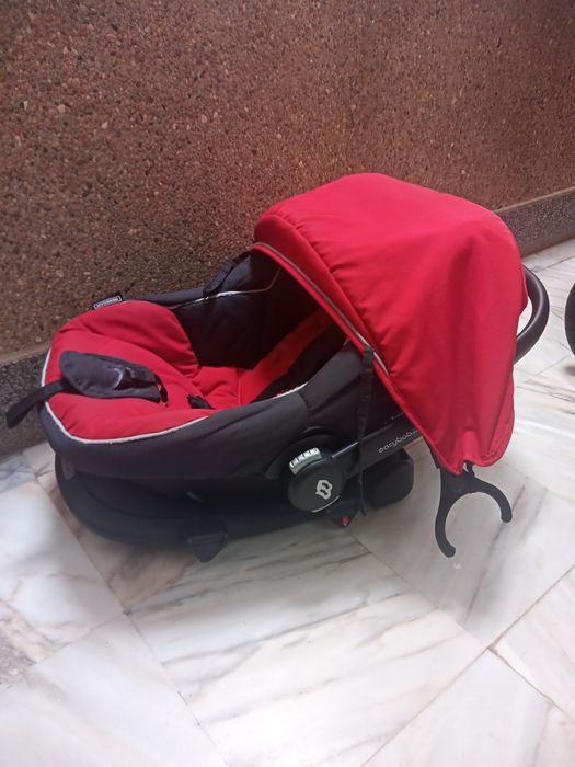 Carrinho de bebê Bébécar