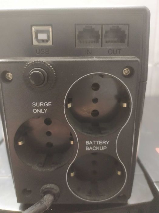 Джерело безперебійного живлення Powercom РТМ 850 АР