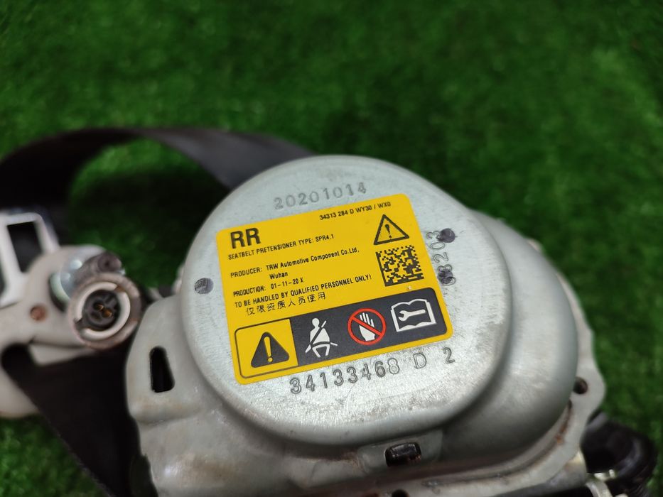 Пасок безпеки задній Nissan rogue t33 разборка ніссан рог т33