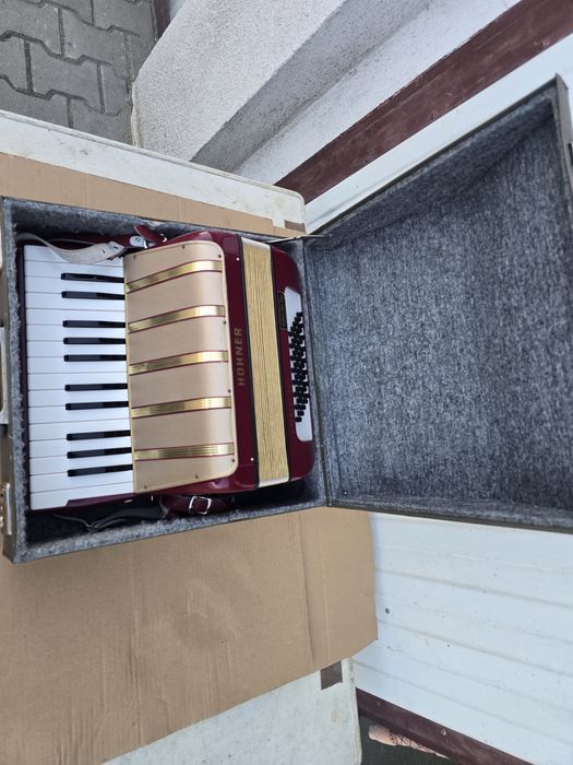 Akordeon Hohner Starlet 40- 40 basów