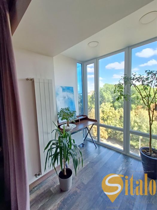 Продаж 3-х кімнат. квартири вул. Поштова (Майдан Волі) (019)