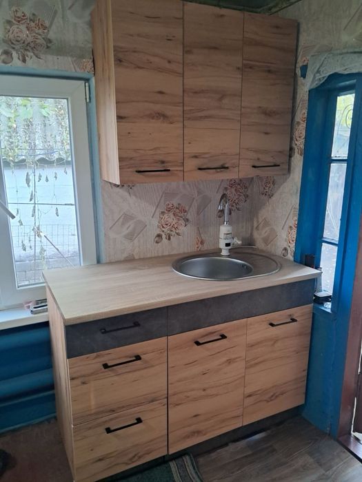 Кухня,тумба,мийка