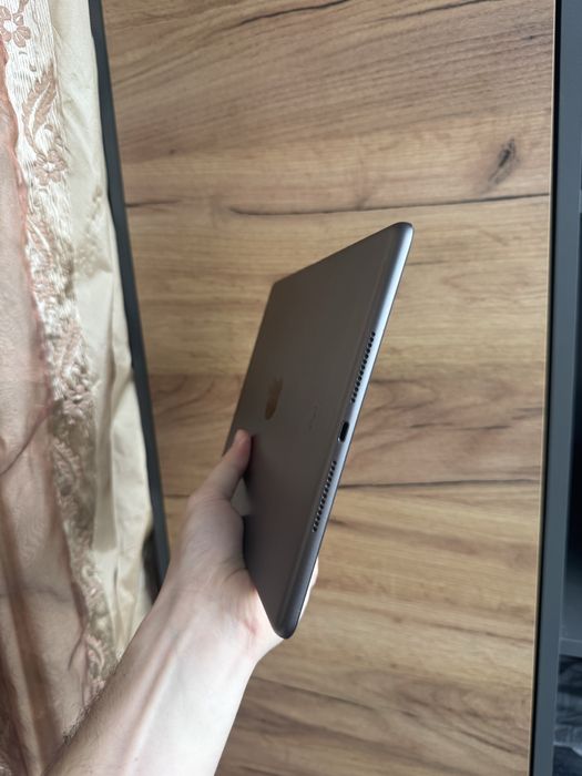 Планшет  iPad 7Gen 32Gb 10.2” Wi-Fi +LTE