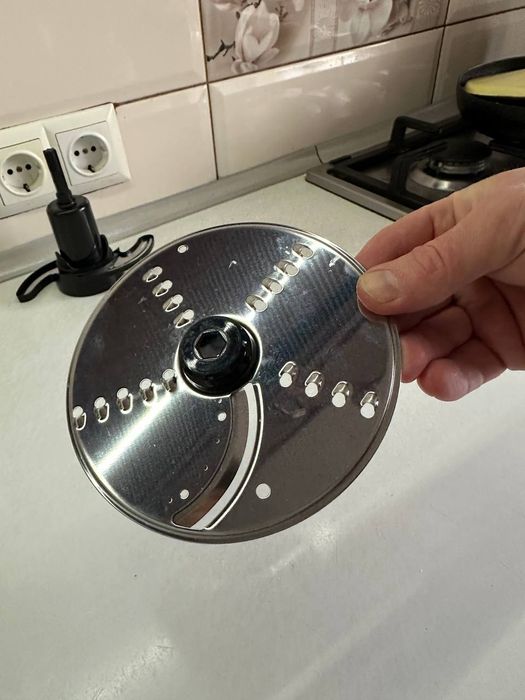 Philips HR1377 Редуктор,чаша блендера