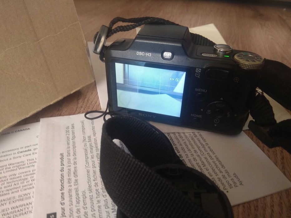 ジャンク・美品 SONY Cyber-Shot DSC-H10 デジタルカメラ ソニー サイバーショット DSC-H10 8.1 MP デジタルカメラ