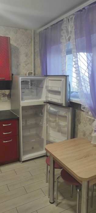 Чудова своя 1-кімнатна квартира в самому центрі. Без комісії.