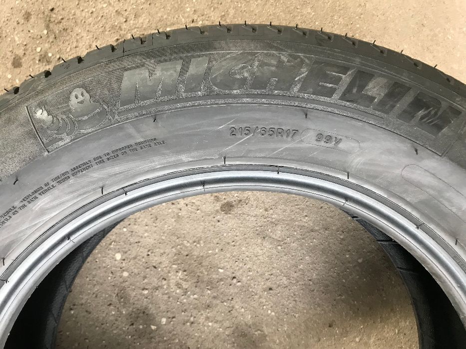 Opony Michelin 215 65 R17 Demo