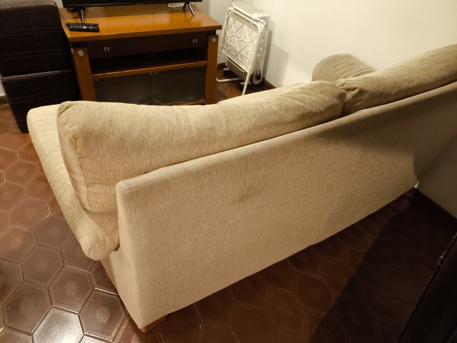 Sofá cama em bom estado