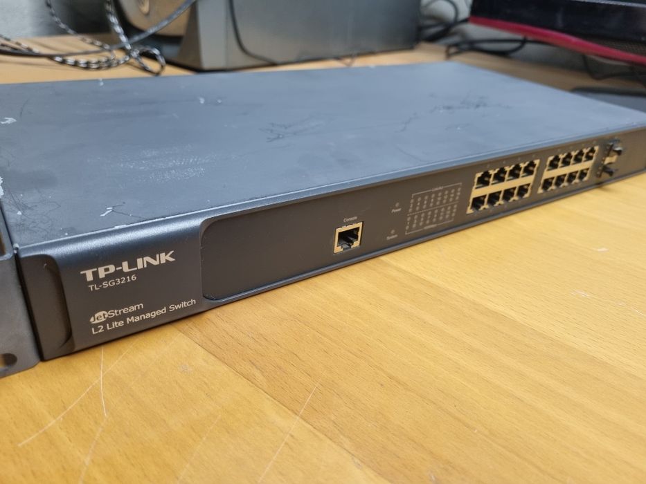 Sprzedam przełącznik (switch) TP-Link TL-SG3216 – 16 portów Gigabit
