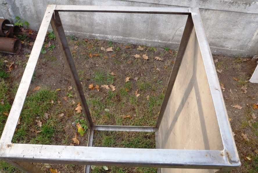 продам  каркас из  нержавейки под  террариум или аквариум