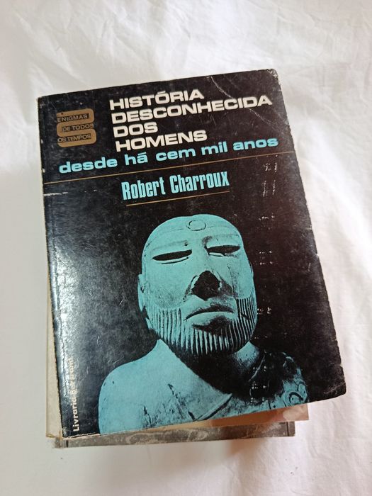 Livros antigos diversos