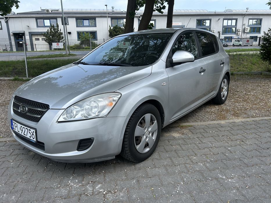Kia Ceed 1.6 crdi 90km