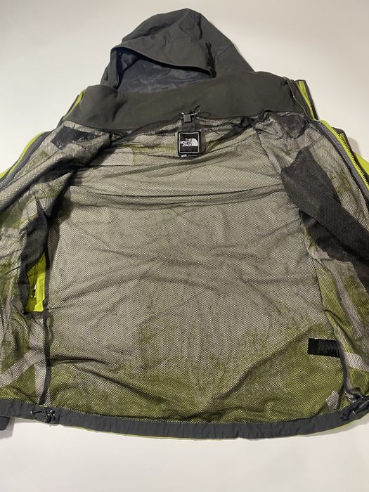 Куртка Вітровка The North Face