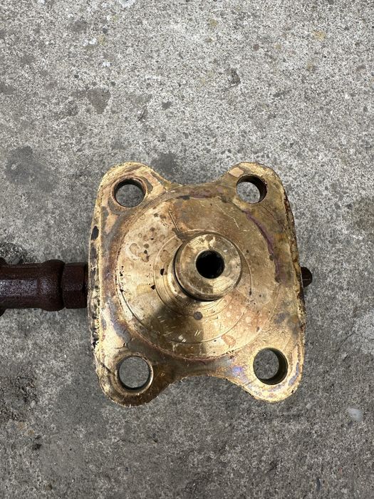 Крани підкачки та шлаги зіл 131