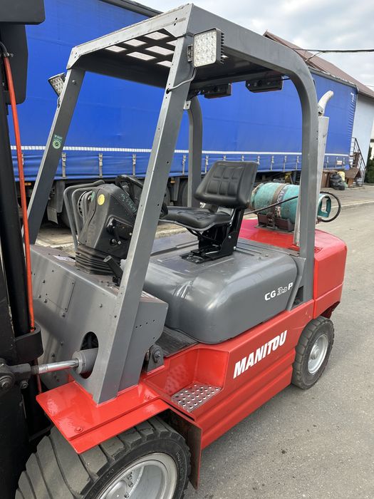 Wozek widlowy manitou 35g 2009 r