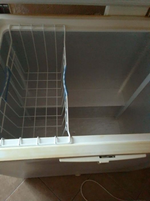 Zamrażarka skrzyniowa 212 litrów