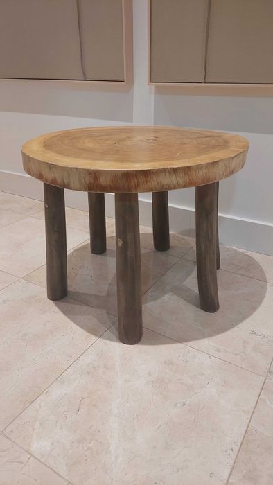 Mesa de apoio da AREA STORE - Teca natural