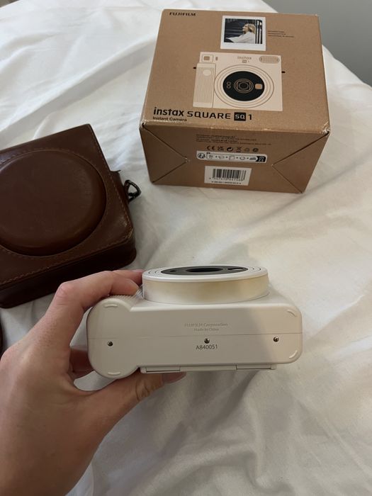 Фотоапарат instax square