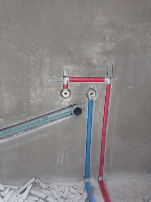 Услуги сантехника, монтаж разводки в новострое,максимально низкая цена