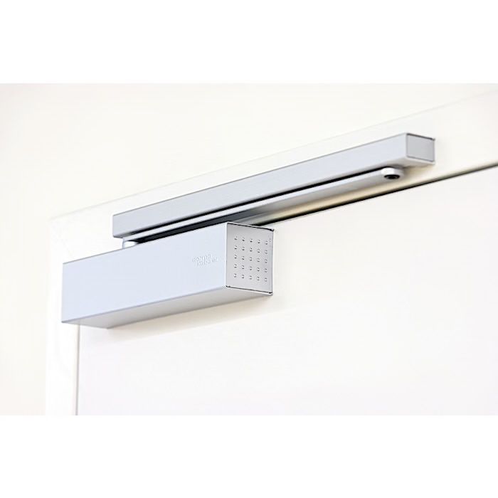 Samozamykacz TS 93 G dormakaba z szyna zestaw silver lub bialy