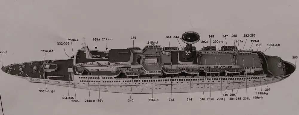 TS Hamburg - niemiecki model kartonowy wycieczkowca