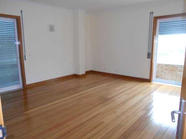 Apartamento T1 grande Alfena Valongo