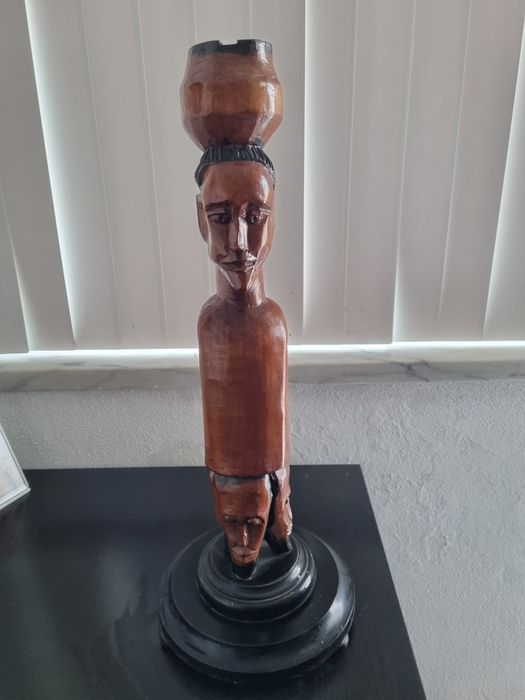 Estatuetas africanas