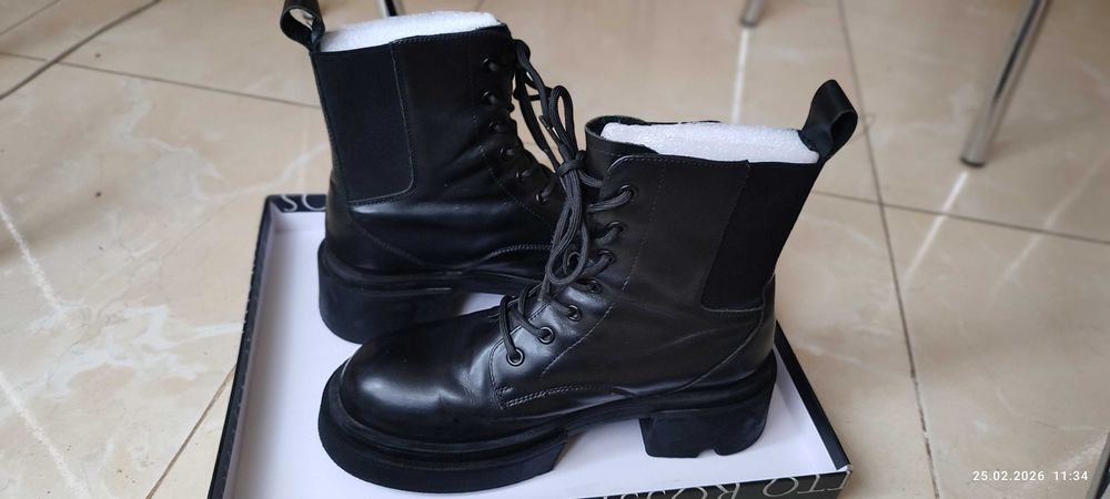 Продам шкіряні черевики 39 розмір