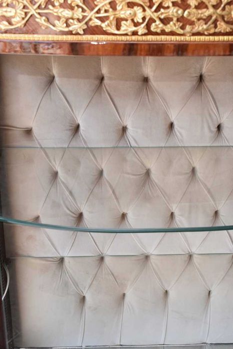 Francuska Witryna Ludwik - Gablota Komoda - Okuta Mosiądzem Marmur