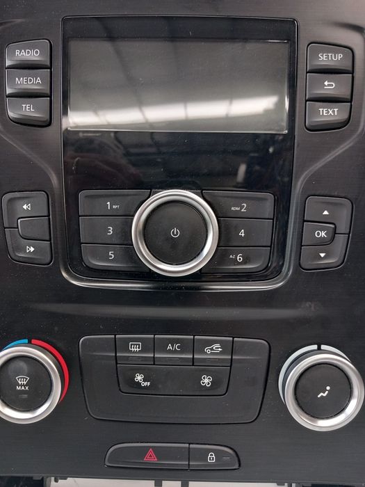 Display ecrã painel multimédia rádio AC Renault Megane IV