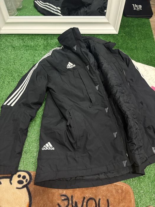 Оригінал куртка кежуал Adidas