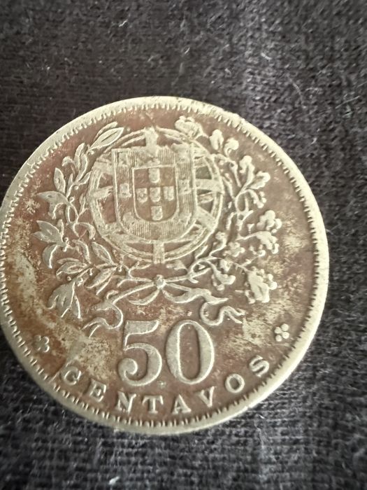Moeda antiga de 50 centavos da república portuguesa do ano 1927