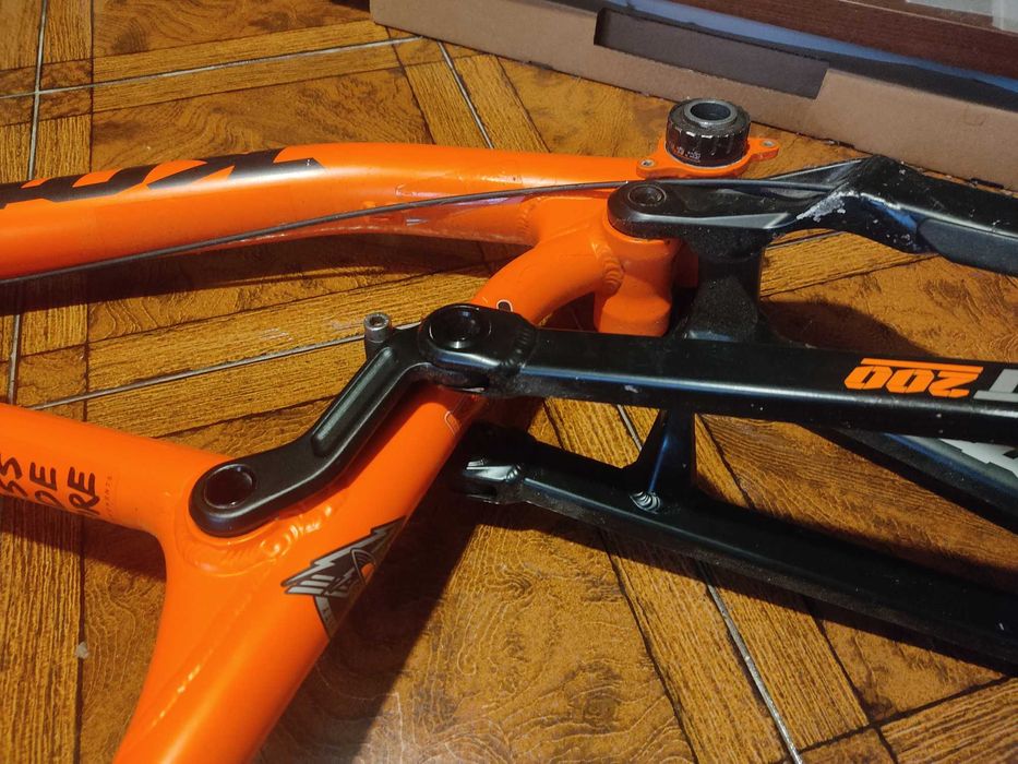 Quadro Kona Precept 200 tamanho M