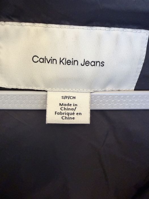 Calvin Klein Jeans długa kurtka puchowa zimowa z kapturem S
