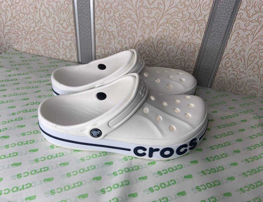 Крокси жіночі та чоловічі білі Crocs bayaband 38 39 40 43 розмір