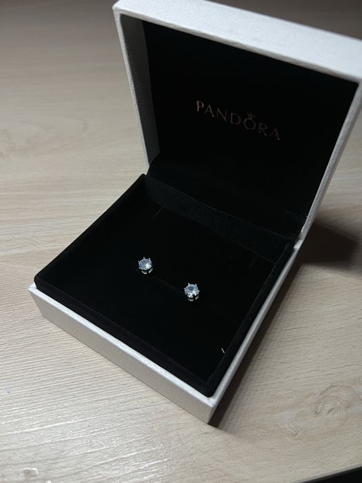 Сережки пандора Pandora