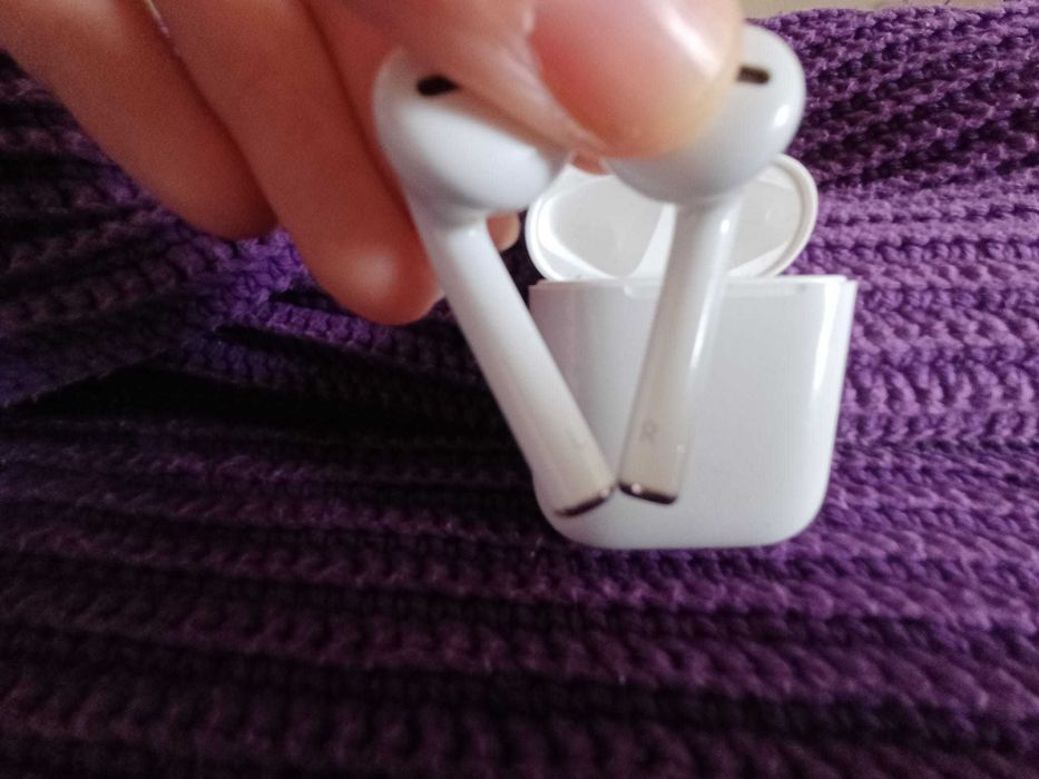 AirPods Apple – Caixa de Carregamento Lightning (Modelo A1602)