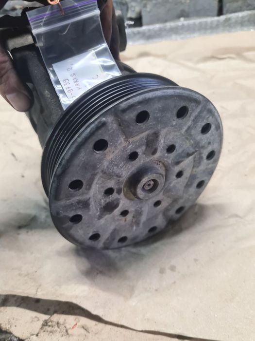 Компресор кондиціонера Toyota Yaris 1.4 d4d Тойота Яріс 2 4472209739