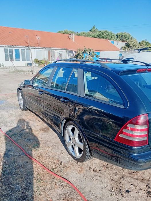 Mercedes Benz C220