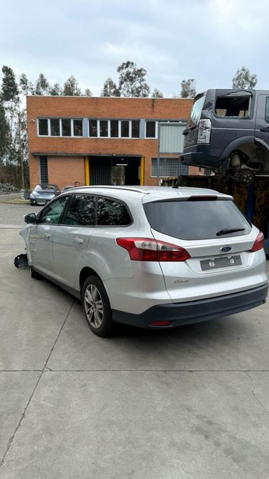 Para peças FORD Focus III Carrinha