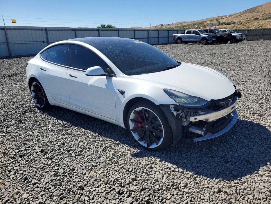 Tesla Model 3 2018