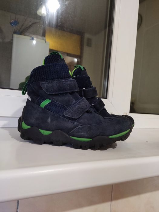 Черевики, ботинки на хлопчика, осінь, зима 35 р.