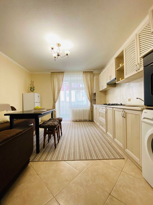 Центр. Простора 1 кімнатна квартира подобо. Власник. Звітні документи