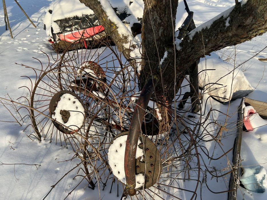 Продам Т-25 з документами та повним комплектом агрегатів