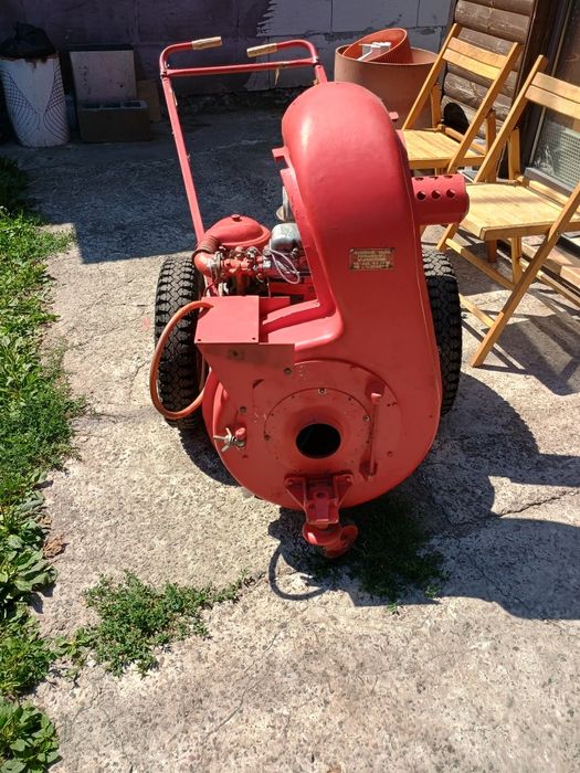 Продам комунальний пилесос