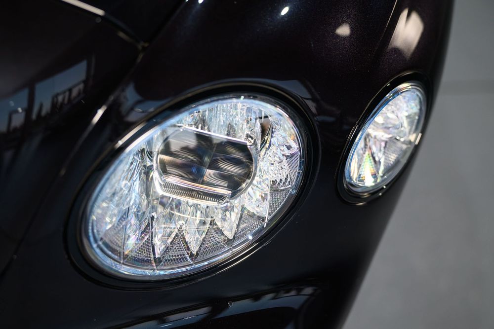 Bentley Flying Spur V8 Mulliner