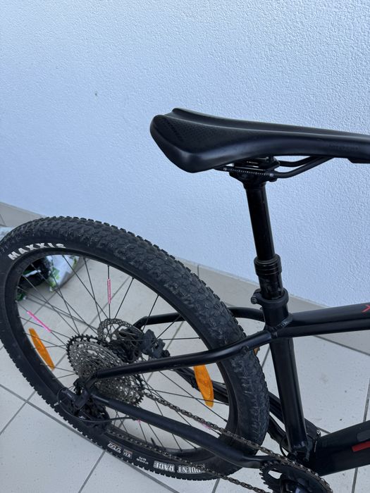 Rower Trek x Caliber 9