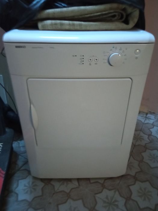 Сушильна машина Beko